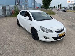 Opel Astra - 1.7 CDTi Sport