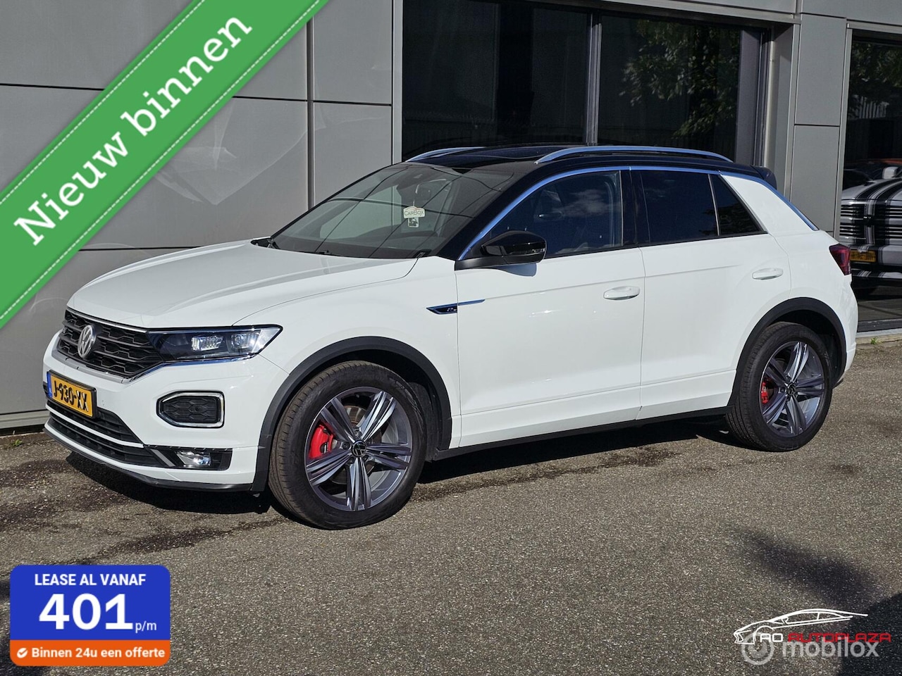 Volkswagen T-Roc - 2.0 TSI 4Motion R-Line Panorama/Virtual/Blindspot - AutoWereld.nl