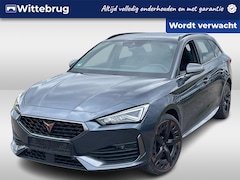 CUPRA Leon Sportstourer - 1.4 e-Hybrid 245pk DSG Black Edition / Panoramadak / SuperSport Stuur / Zwart Lederen Kuip