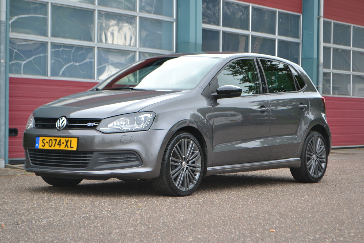 Volkswagen Polo - 1.2 TSI GT-Line AUTOMAAT - AutoWereld.nl