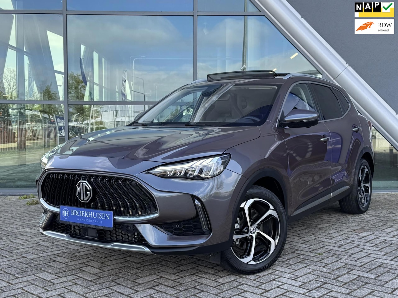 MG EHS - 1.5 TGDI Plug In Hybride Luxury 258pk Panoramadak / 360 Camera / Leder - AutoWereld.nl