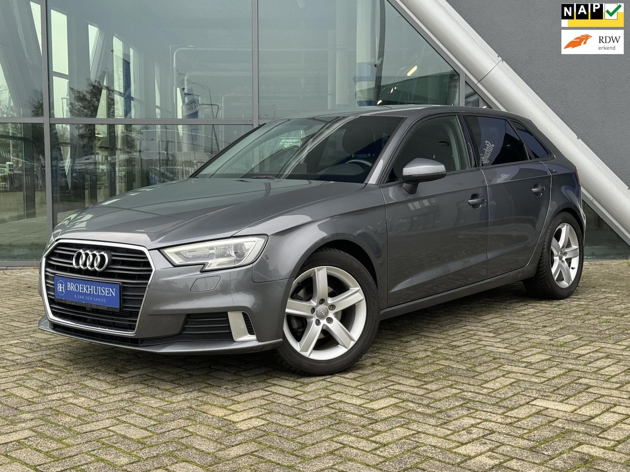 Audi A3 Sportback - 1.5 TFSI CoD Design Pro Line 150pk Automaat / Navigatie / stoelverwarming - AutoWereld.nl