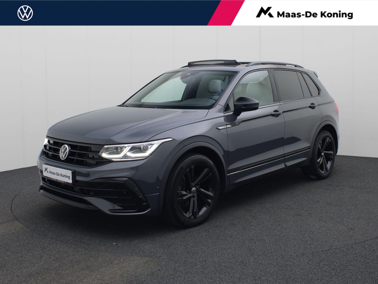 Volkswagen Tiguan - 1.5TSI/150PK R-Line Blackstyle DSG · Panoramadak · Leder · Camera + Parkeersensoren - AutoWereld.nl