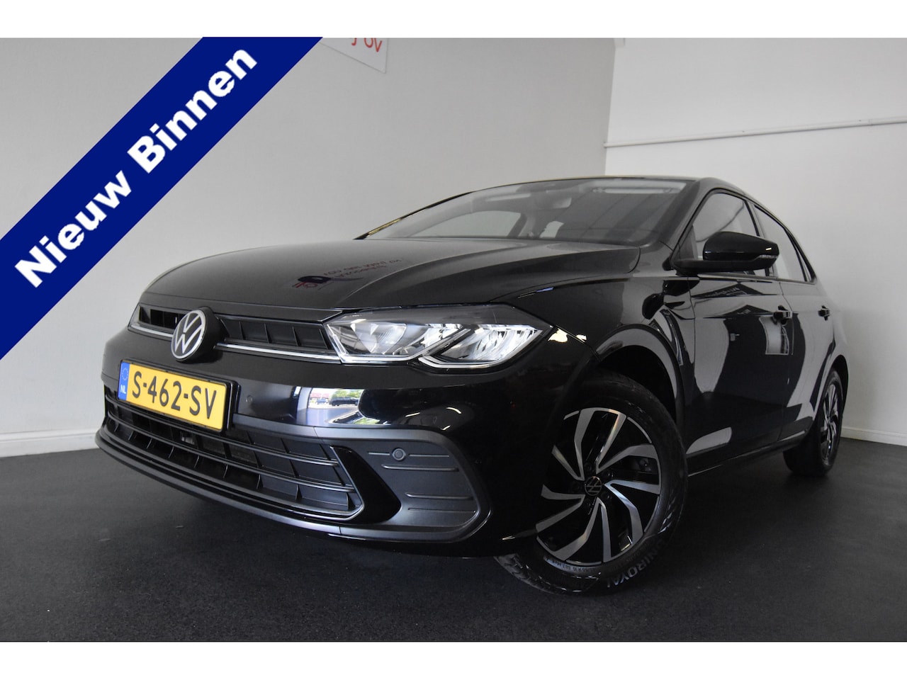 Volkswagen Polo - 1.0 TSI Life 1.0 TSI Life , NAVI , CR CONTR , LED KOPLAMPEN , PDC V+A , LMV15 , - AutoWereld.nl