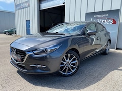 Mazda 3 - 3 2.0 SkyActiv-G 120 Clima / Cruise / Camera / Head-Up / Stoel en stuurverw. / Keyless