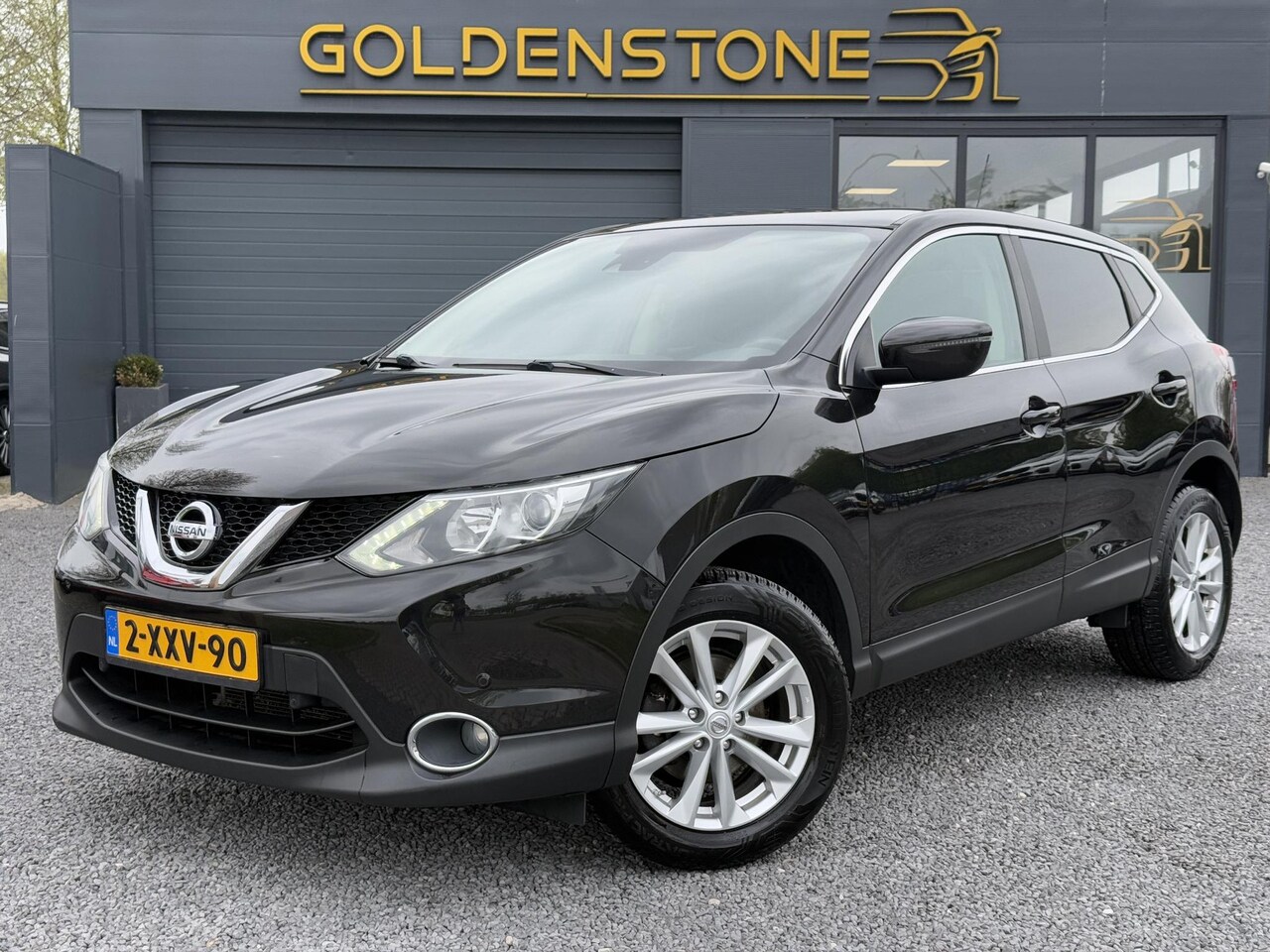 Nissan Qashqai - 1.2 Premier Edition 2e Eigenaar,Navi,Clima,Cruise,Camera,Trekhaak,Pano,PDC V+A,Lm velgen,6 - AutoWereld.nl
