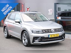 Volkswagen Tiguan - 1.4 TSI ACT Comfortline Business R R-LINE, PANO, TREKHAAK, LED, 91DKM