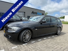 BMW 3-serie Touring - 325i Automaat Carbon M Sport Edition Trekhaak Panoramadak Xenon Leder Harman-Kardon