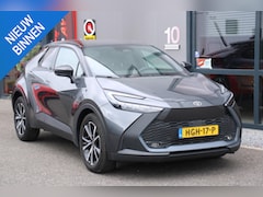 Toyota C-HR - 1.8 Hybrid 140PK TEAM D (10 JAAR GARANTIE*)FACE-LIFT, GROOT SCHERM, CAMERA, STOELVERWARMIN