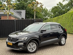 Volkswagen T-Roc - 1.0 TSI Style ACC COCKPIT
