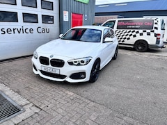BMW 1-serie - 5-deurs hatchback 1er - 118i M Sport shadow Keyless|Leer|LED|PDC|18inch
