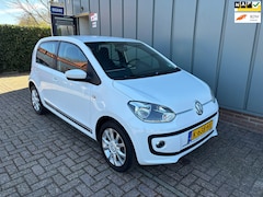 Volkswagen Up! - 1.0 high up BlueMotion AIRCO//NAVI//AV+AB//STOELVERWARMING//