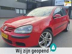 Volkswagen Golf - 1.6 FSI Trendline NAP APK 5/2026