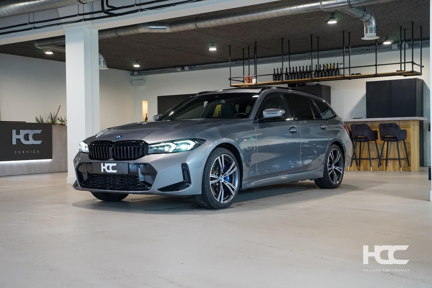 BMW 3-serie - 330 e M Sport Pro | Pano | Memory | Head Up - AutoWereld.nl