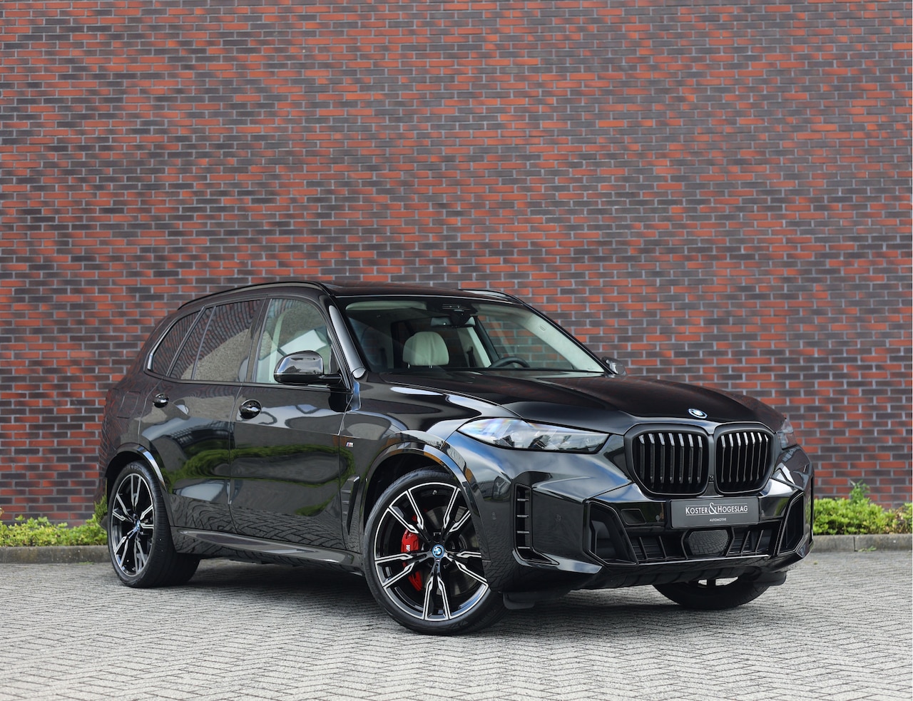 BMW X5 - xDrive50e *Individual*Bi-Color*Uniek!*Full option* - AutoWereld.nl