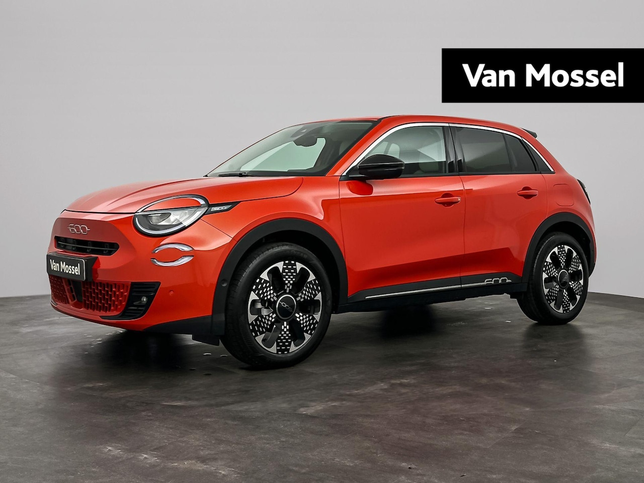 Fiat 600e - La Prima 54 kWh | Proefrijden Nu Mogelijk | Demo Sale | - AutoWereld.nl