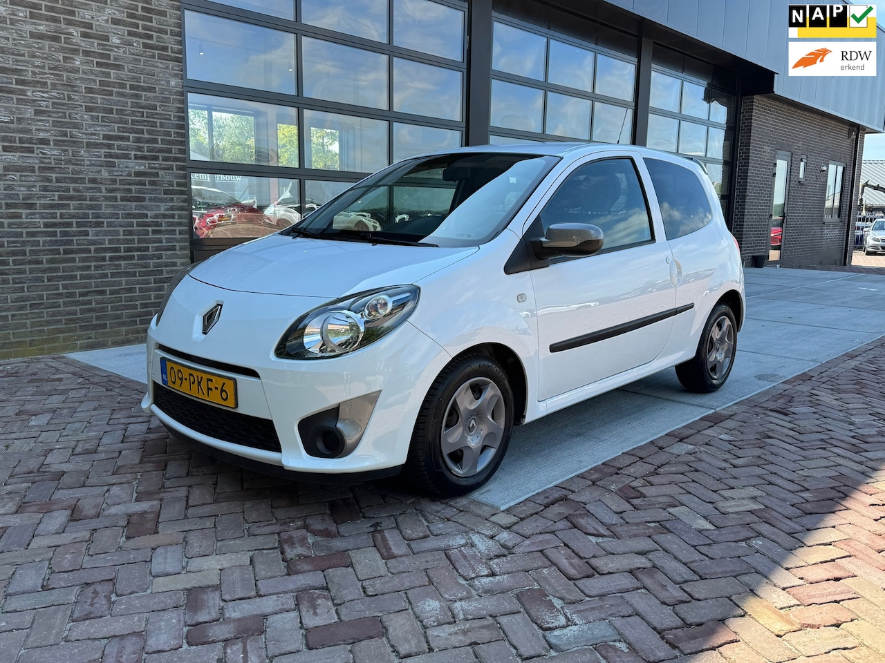 Renault Twingo - 1.2-16V Collection | 73.000 KM! | Airco | - AutoWereld.nl