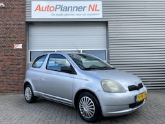 Toyota Yaris - 1.0-16V VVT-i Terra Nieuwe APK