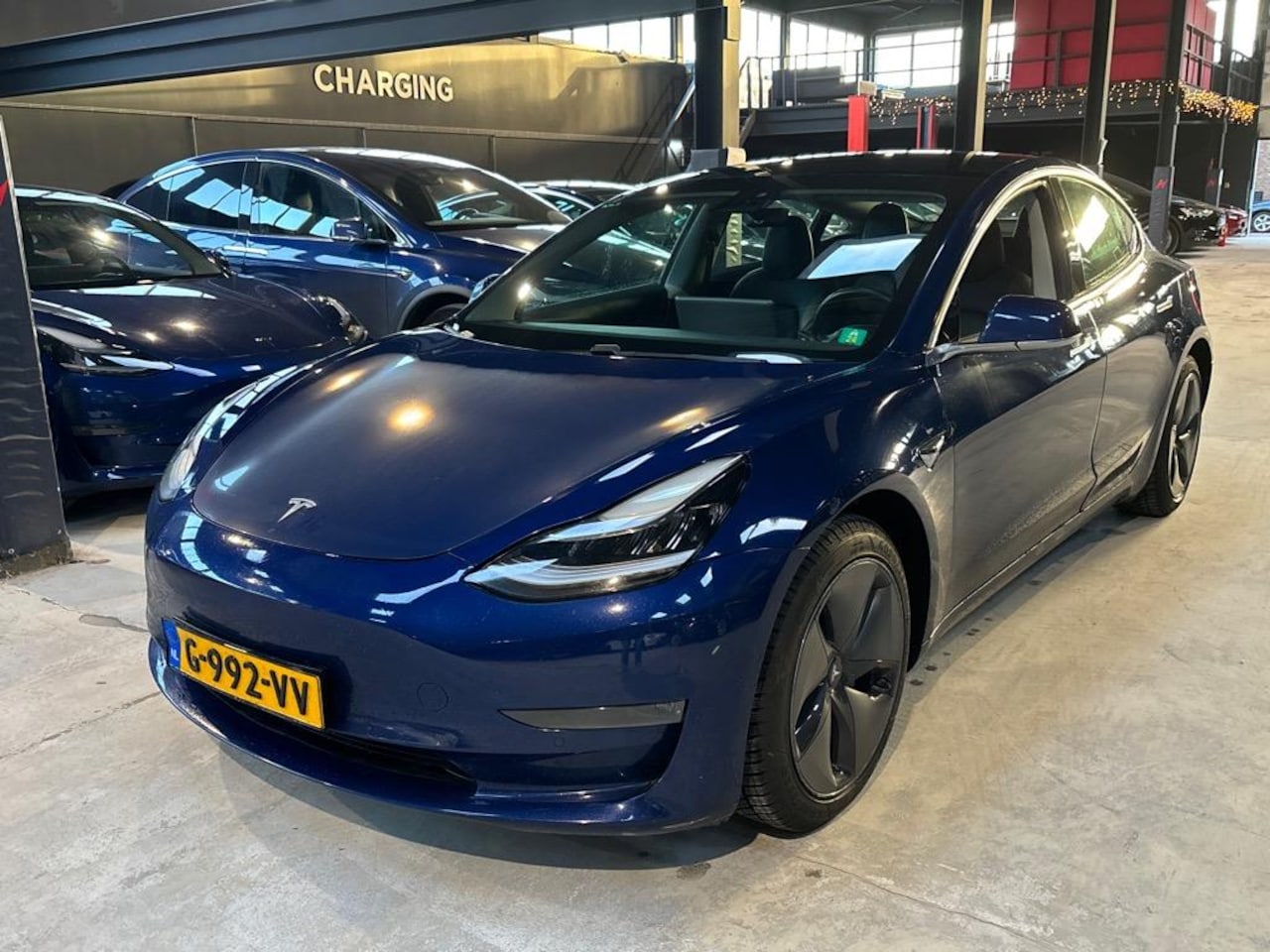 Tesla Model 3 - Long Range RWD Long Range Dual Motor AWD 75 kWh Mooi! - AutoWereld.nl