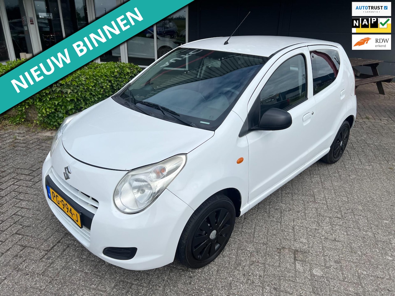 Suzuki Alto - 1.0 Comfort VVT 2014 LAGE KM 5 DRS APK+NAP - AutoWereld.nl
