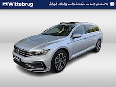 Volkswagen Passat Variant - 1.4 TSI PHEV GTE Business / Trekhaak Wegklapbaar / Panoramadak / Elek Achterklep Met Virtu