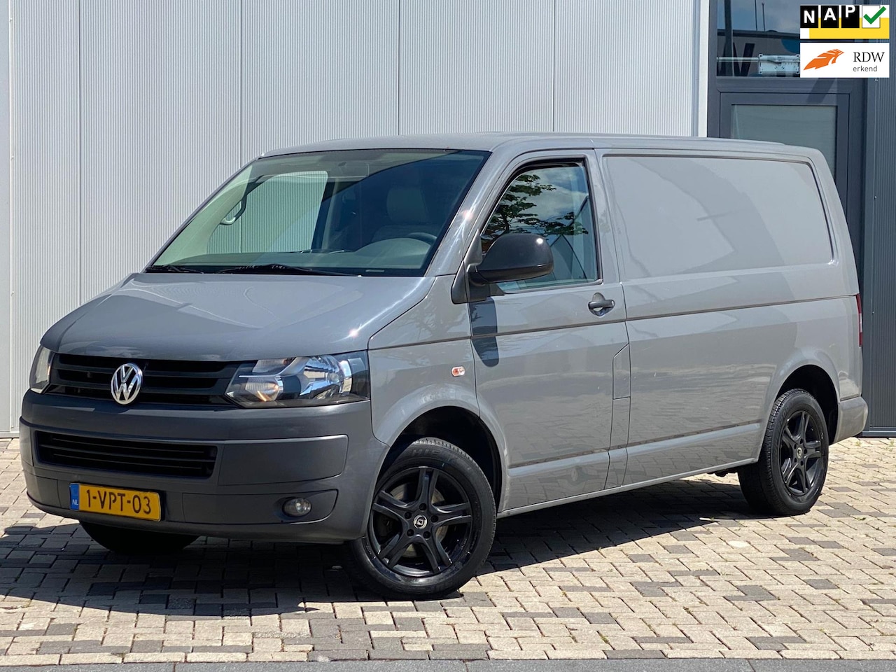 Volkswagen Transporter - 2.0 TDI L1H2 2.0 TDI L1H2 - AutoWereld.nl