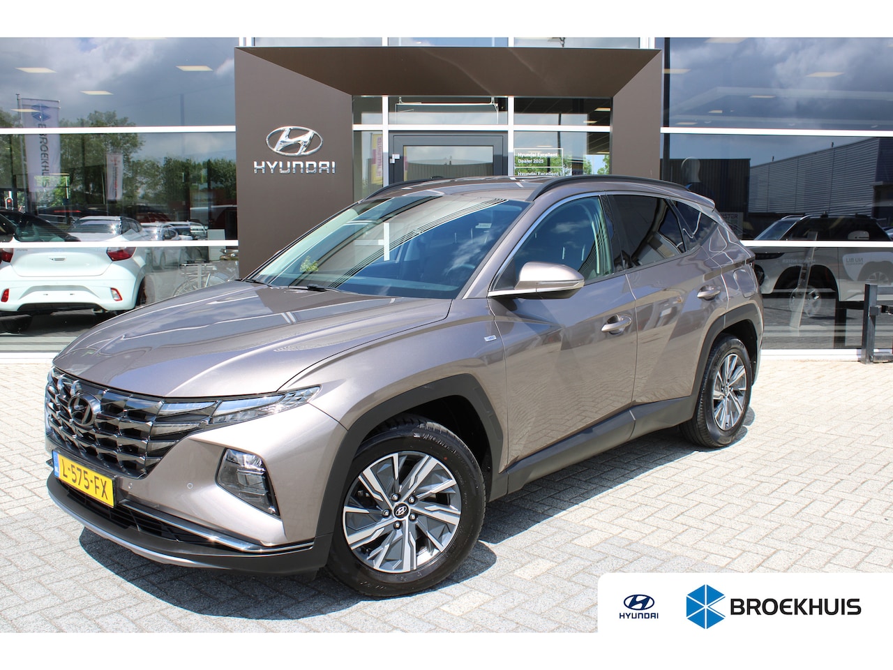 Hyundai Tucson - 1.6 T-GDI MHEV Comfort 1650KG Trekgewicht | Trekhaak | Navigatie | Stoelverwarming voor | - AutoWereld.nl