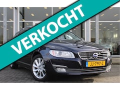 Volvo V70 - 2.0 T4 Polar+ | Trekhaak | Schuif/kanteldak | Verw. Voorstoelen | PDC V+A