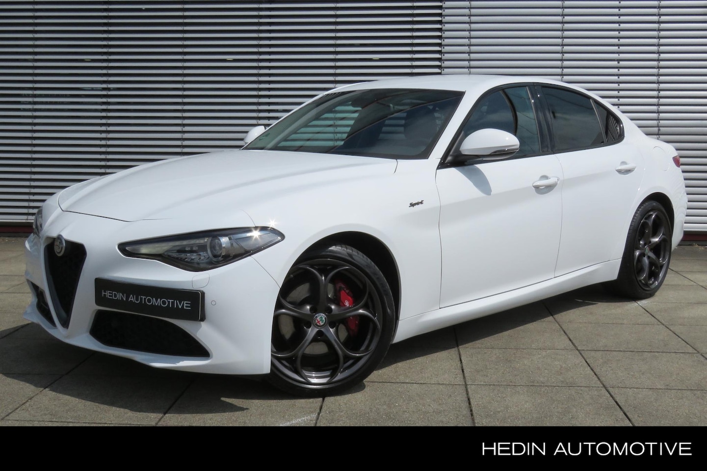 Alfa Romeo Giulia - 2.0T Sprint | Automaat | 19'' Velgen | Veloce Interieur | Adaptieve Cruise Control - AutoWereld.nl