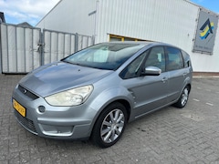 Ford S-Max - 2.0-16V