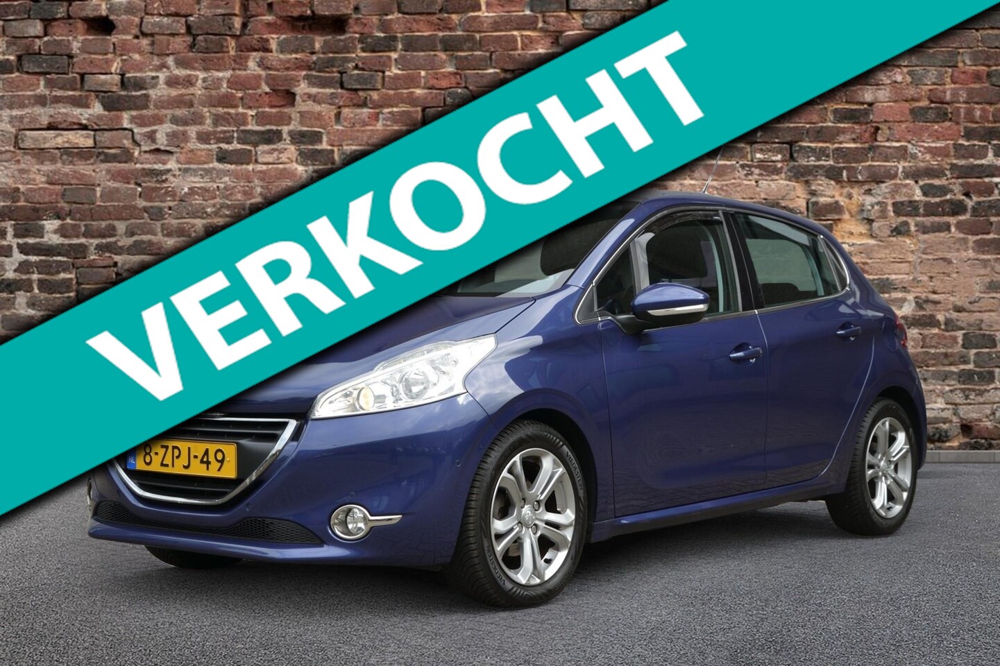 Peugeot 208 - 1.2 Bleu Lease Premium 5 deurs | Pano | Airco | LM Velgen - AutoWereld.nl