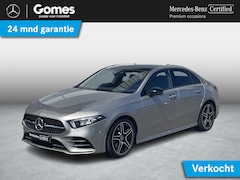 Mercedes-Benz A-klasse - 180 AMG line | Panoramadak | Nightpakket |