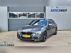 BMW 3-serie - 318i Edition M Sport Shadow Executive