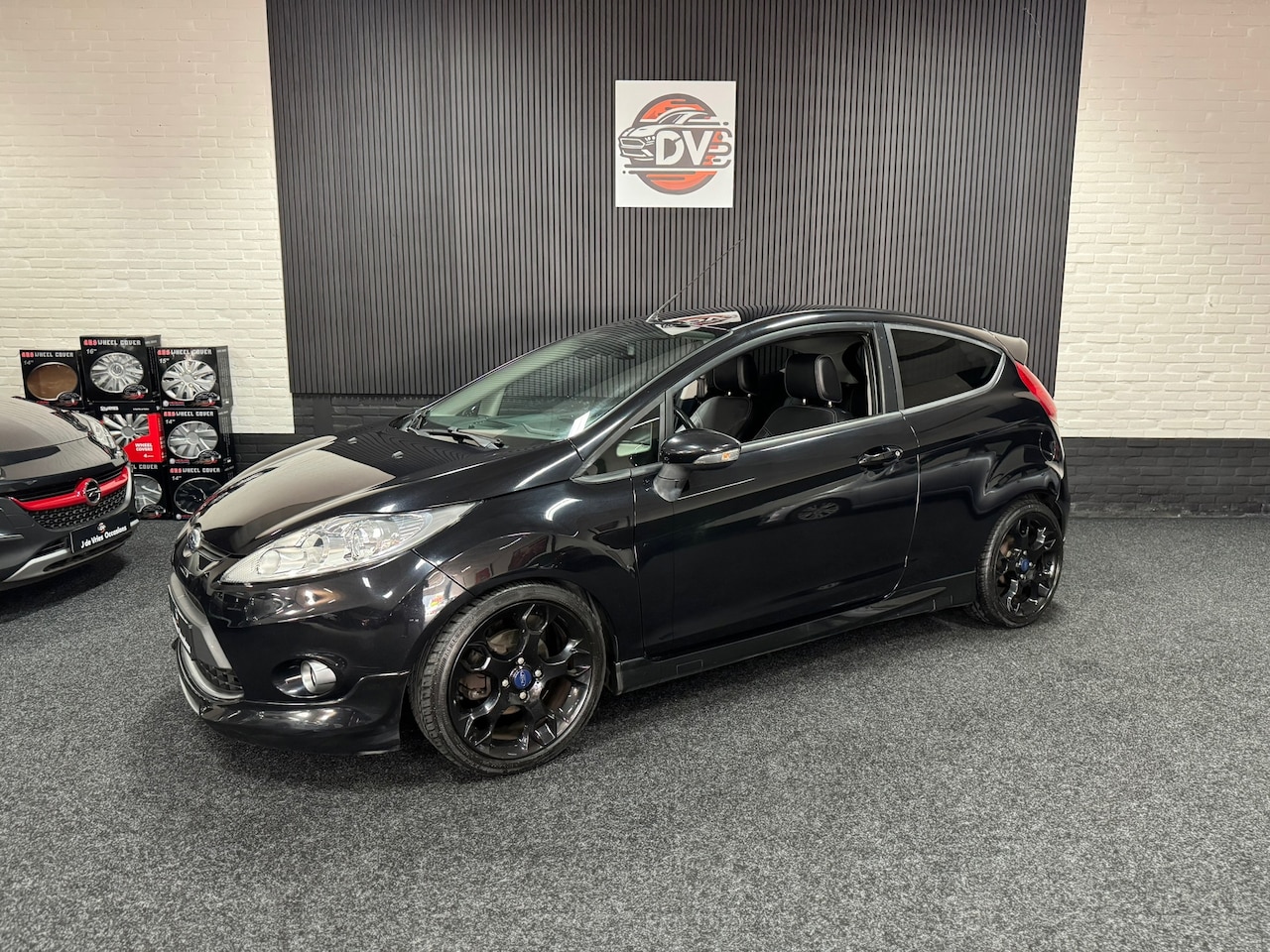 Ford Fiesta - 1.6 Metal 1.6 Metal, VOL LEDER, KEYLES, STL VERW, AIRCO, ELEK PAKKET - AutoWereld.nl