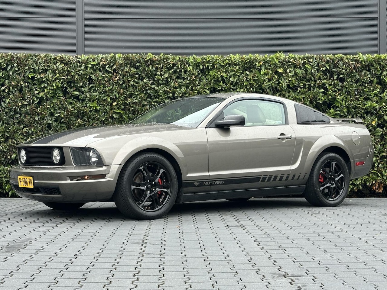 Ford Mustang - USA 4.0 V6, LEDER, CRUISE, LICHTMETAAL 16" - AutoWereld.nl