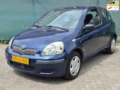 Toyota Yaris - 1.0 VVT-i Terra *I.Z.G.ST