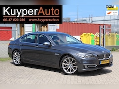 BMW 5-serie - 520i Luxury Edition AUTOMAAT VOL LEDER MULTI MEDIA DEALER ONDERHOUDEN