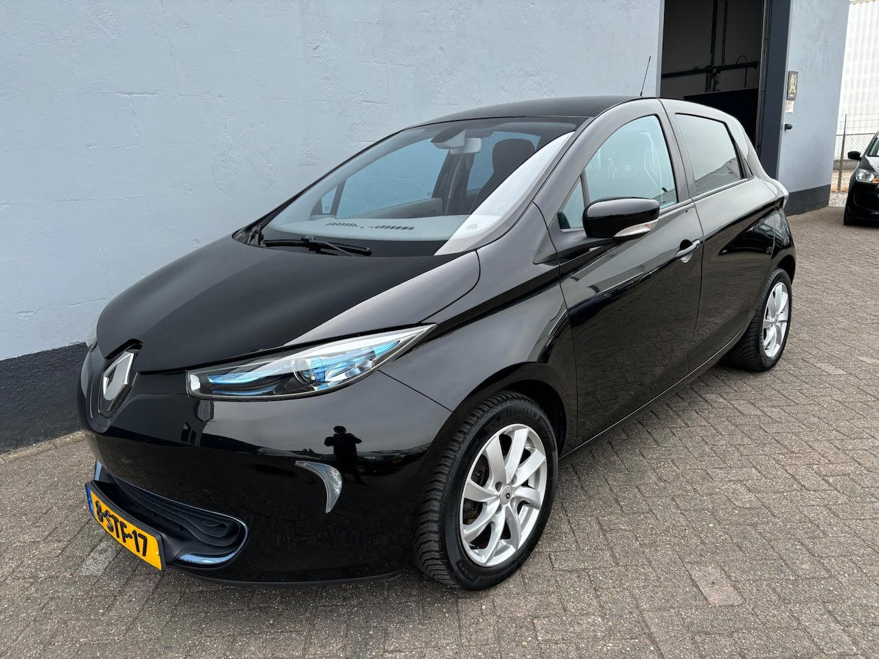 Renault Zoe - Q210 Zen Quickcharge 22 kWh (ex Accu) - Keyless Entry - AutoWereld.nl