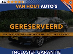 BMW 3-serie - 320i Executive Edition | GERSERVEERD
