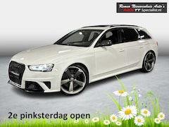 Audi RS4 - Avant 4.2 FSI RS 4 quattro Pano B&O Adaptive Cruise
