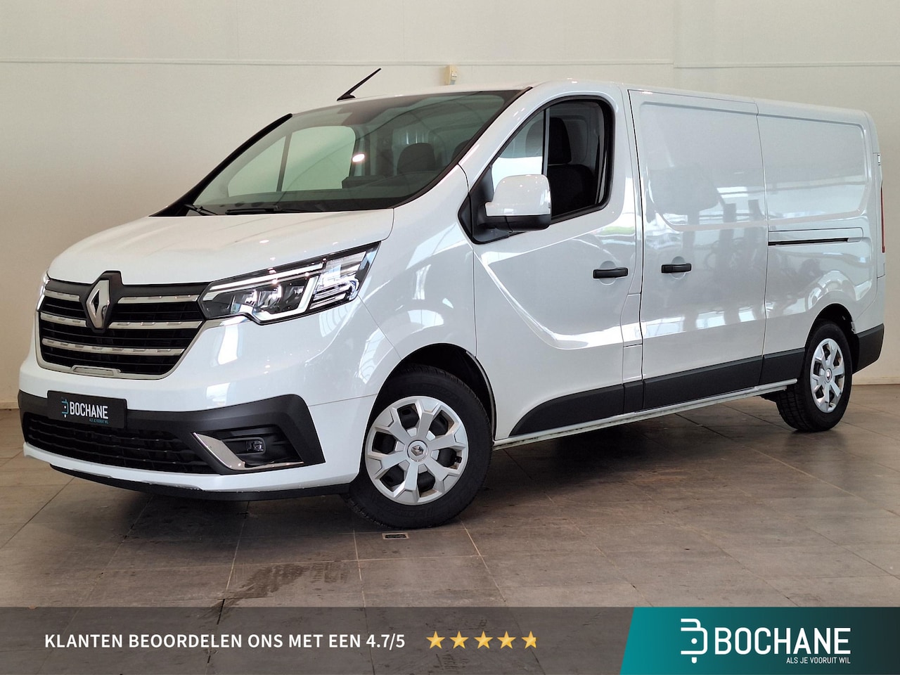 Renault Trafic - 2.0 dCi 130 T30 L2H1 Work Edition | 2x schuifdeur | Trekhaak | Navigatie | Bedrijfswagenin - AutoWereld.nl
