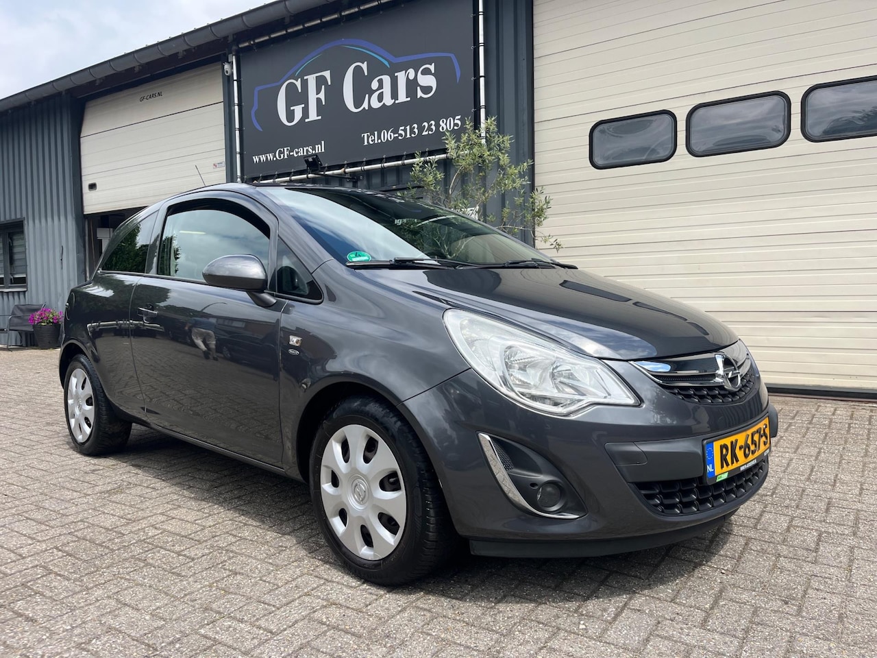 Opel Corsa - 1.4-16V satelliet 2011 APK AIRCO - AutoWereld.nl
