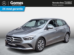 Mercedes-Benz B-klasse - 180 Business Solution | Trekhaak | Widescreen | Stoelverwarming | LED verlichting | Elektr