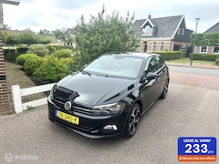 Volkswagen Polo - 1.0 TSI 95PK COMFORTLINE PARKEERSENSOREN ADAPTIVE CRUISE CONTROLE CARPLAY 17 INCH VELGEN M