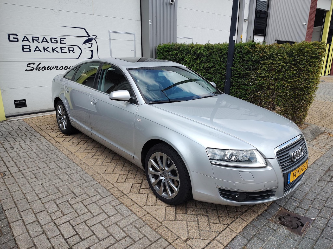 Audi A6 Limousine - 3.2 FSI quattro Pro Line Automaat 256PK Navigatie Leder Schuifdak/Panorama - AutoWereld.nl