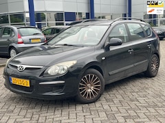 Hyundai i30 CW - 1.4i Blue Dynamic Business