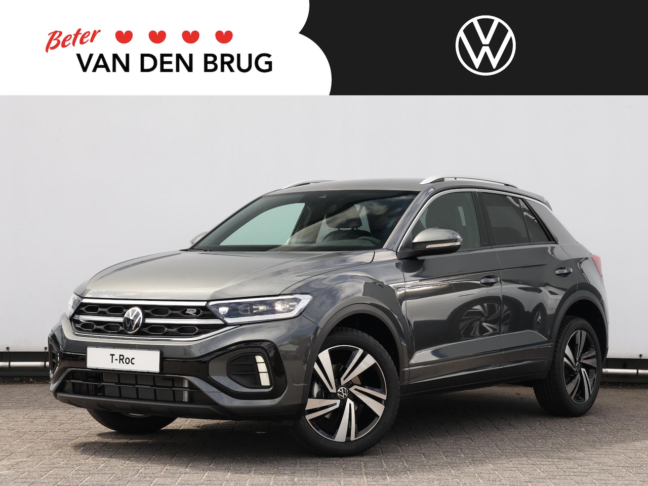 Volkswagen T-Roc - R-Line-Edition 1.5 110 kW / 150 pk TSI SUV 7 versn | Camera | Trekhaak | 17" inch lm velge - AutoWereld.nl