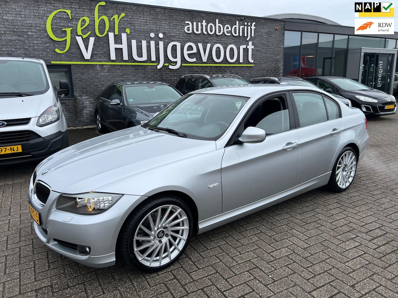BMW 3-serie - 318i Business Line 318i Business Line - AutoWereld.nl