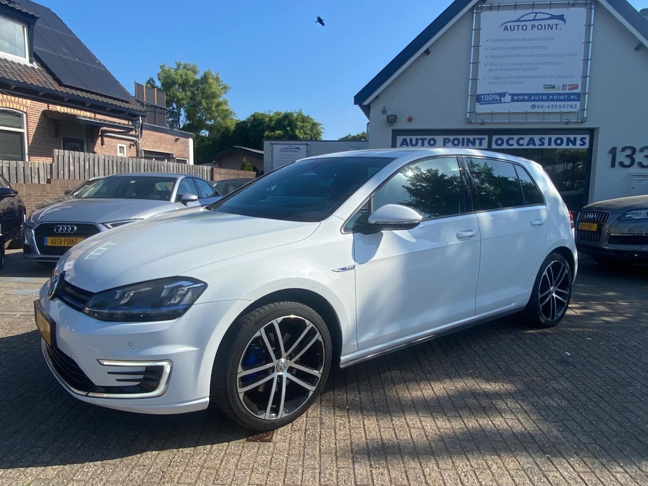 Volkswagen Golf - 1.4 TSI GTE DSG/XENON/CAMERA/SPORTSEATS - AutoWereld.nl