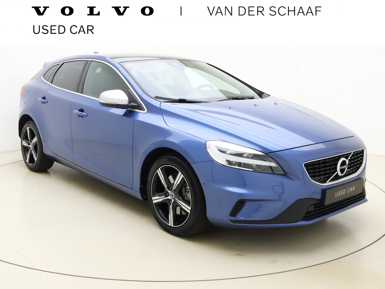 Volvo V40 - T4 190pk Automaat Business Sport / Lederen bekleding / Trekhaak / Stoelverwarming / Panora - AutoWereld.nl